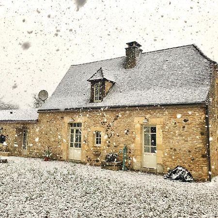 Les Perroutis Villa Saint-Alvère Kültér fotó