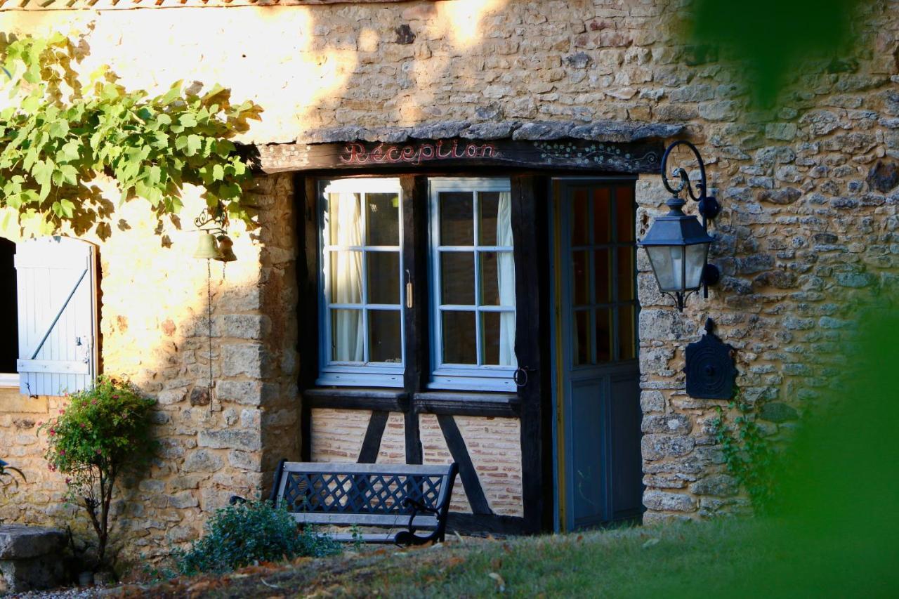 Les Perroutis Villa Saint-Alvère Kültér fotó