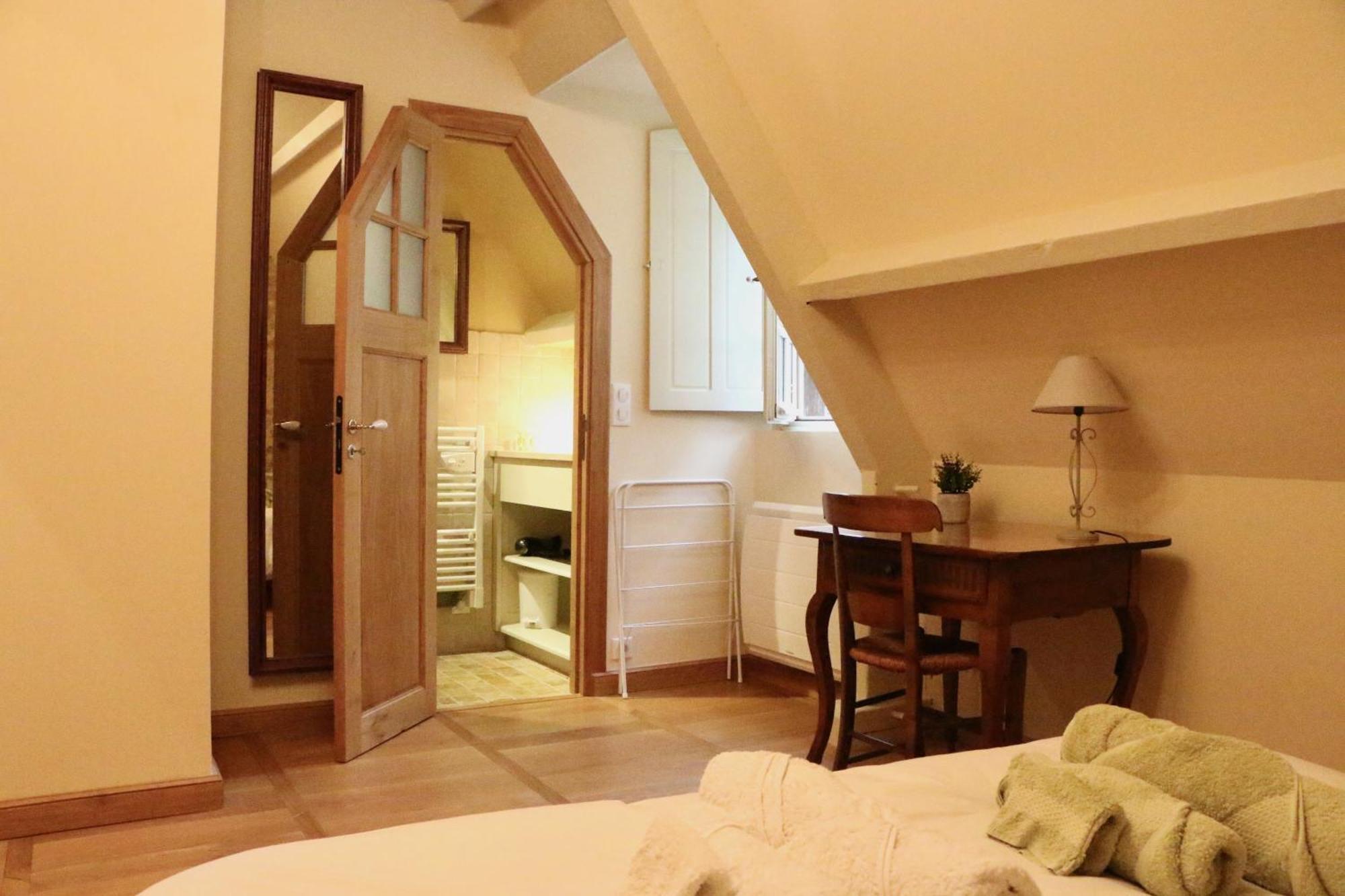 Les Perroutis Villa Saint-Alvère Kültér fotó